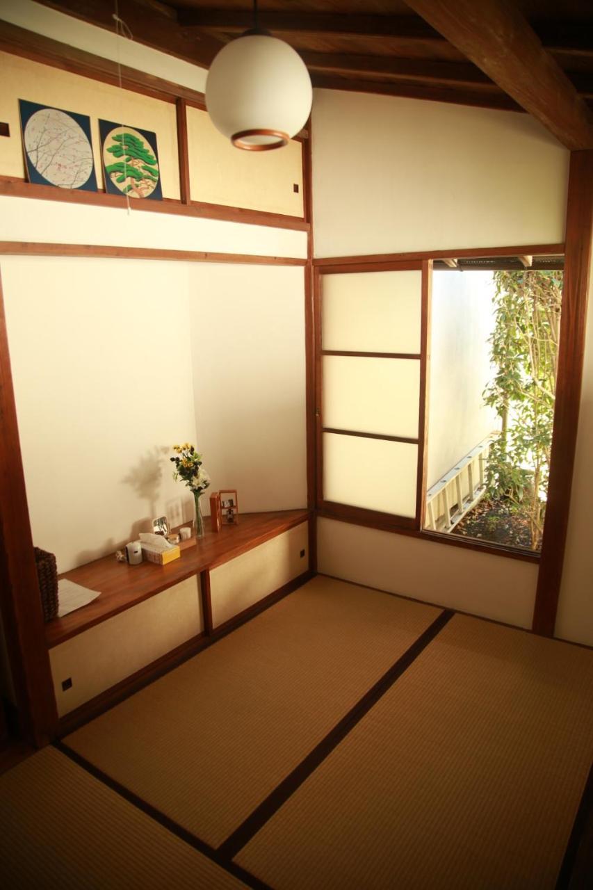 Guest House Yukari Tsuru Buitenkant foto